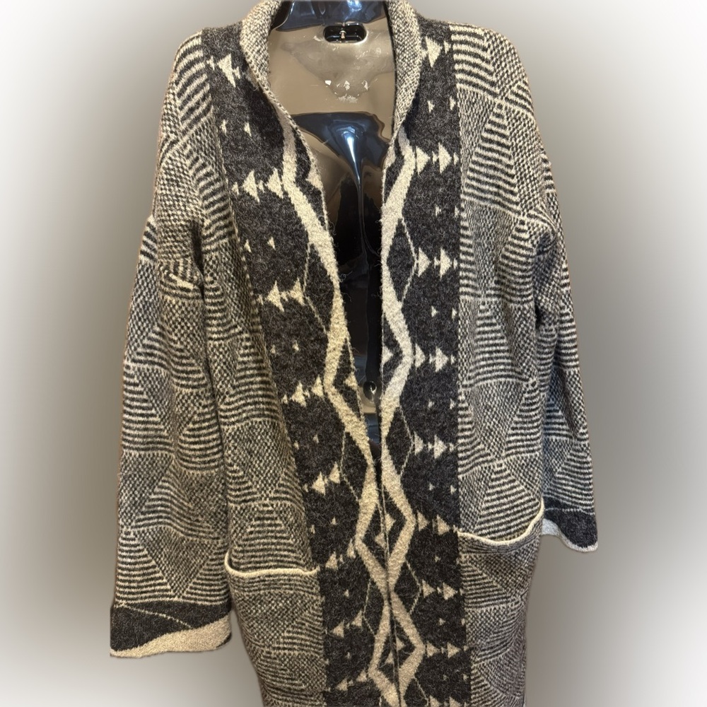 Cyrus Women's Chunky‎ Grey Southwestern Style Duster Cardigan